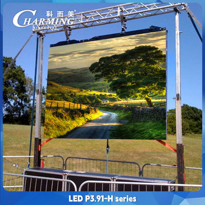 Affichage à LED 4K P3.91 à l'intérieur de l'appareil avec entretien avant