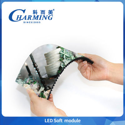 Écran d'affichage à LED à couleur réelle à l'intérieur P3 P4 Module doux courbé flexible pour l'utilisation de colonnes cylindriques