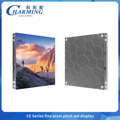 Solution LED pour salle de classe intelligente : écran tout-en-un P1.53 à montage mural et maintenance frontale