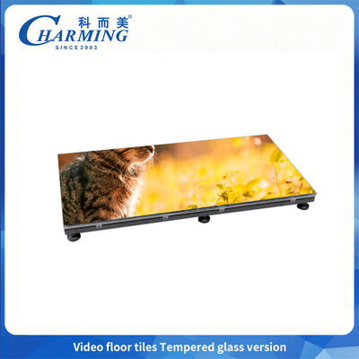 Panneau de piste de danse LED P3.91 avec surface en verre dur étanche supportant 500 kg par mètre carré, idéal pour les événements de salons automobiles et les spectacles sur scène