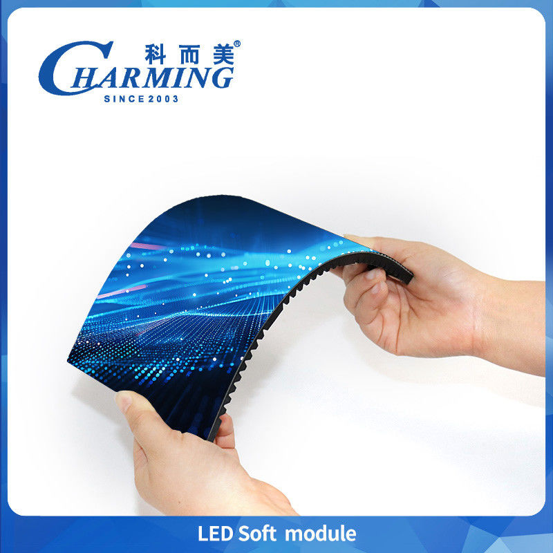 Module souple LED intérieur RGB P3 P3.076 P4 Splicing sans couture à contraste élevé pour écran en spirale
